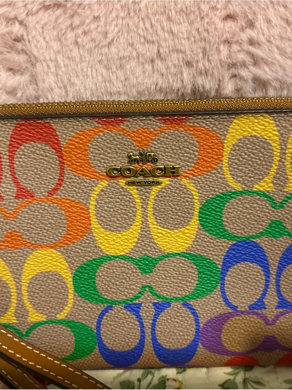 Coach Rainbow Signature Canvas Wristlet with Tan Trim - Picture 3 of 5